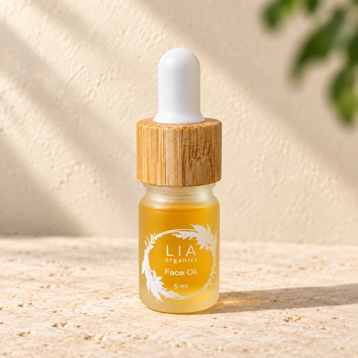 Lia Organics Mini Face Oil, 5 ml bottle